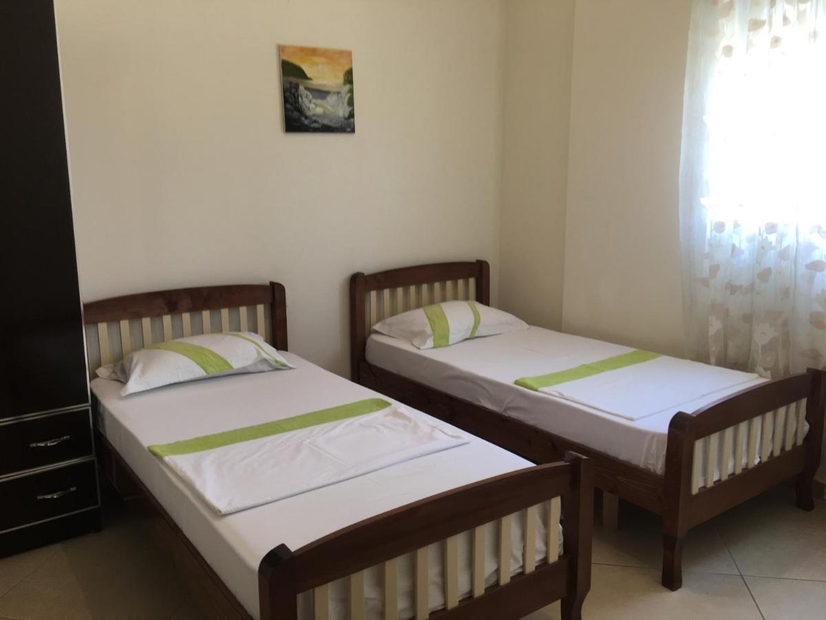 Vlorë Agetina'S Apartaments מראה חיצוני תמונה