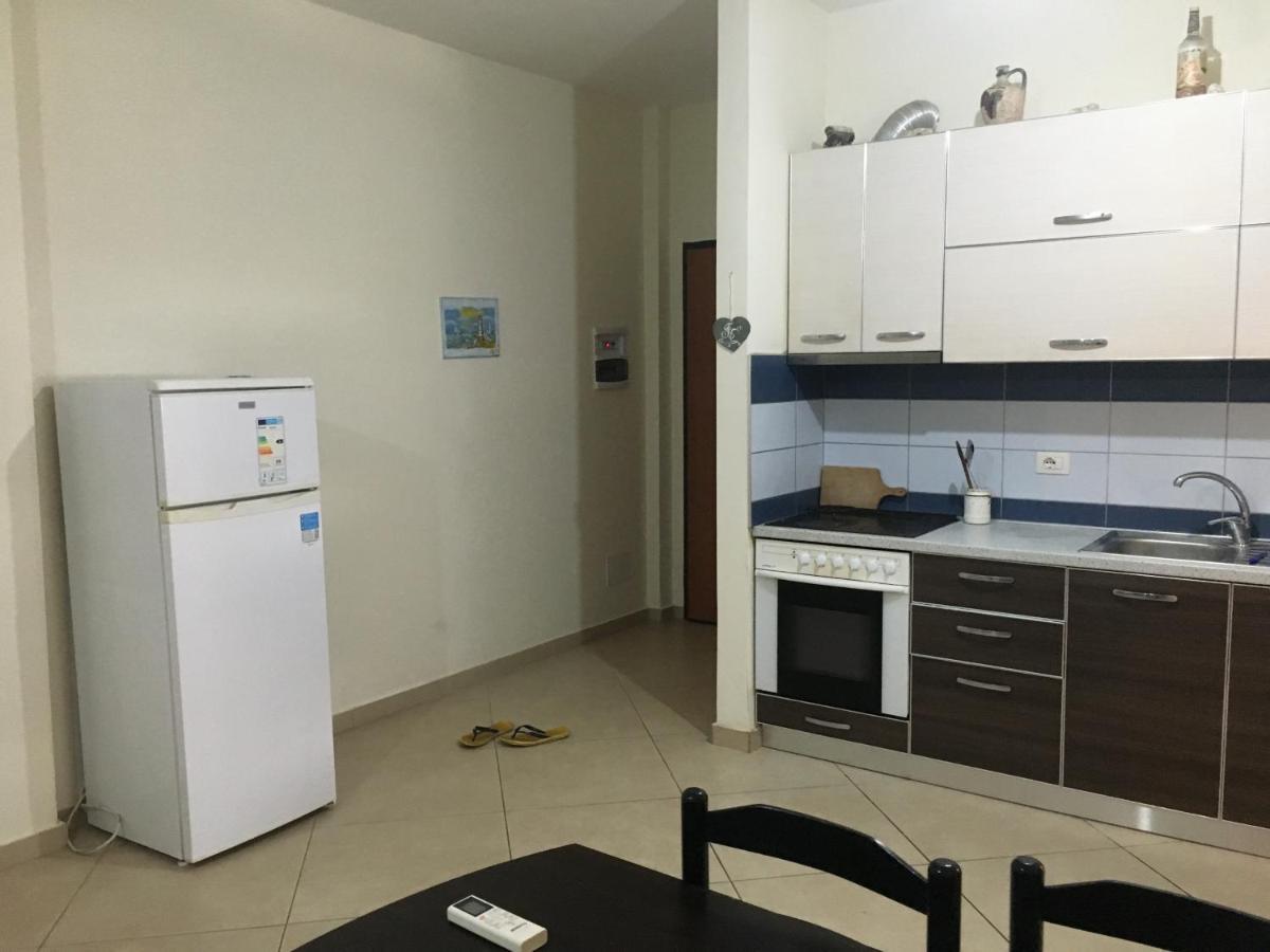 Vlorë Agetina'S Apartaments חדר תמונה