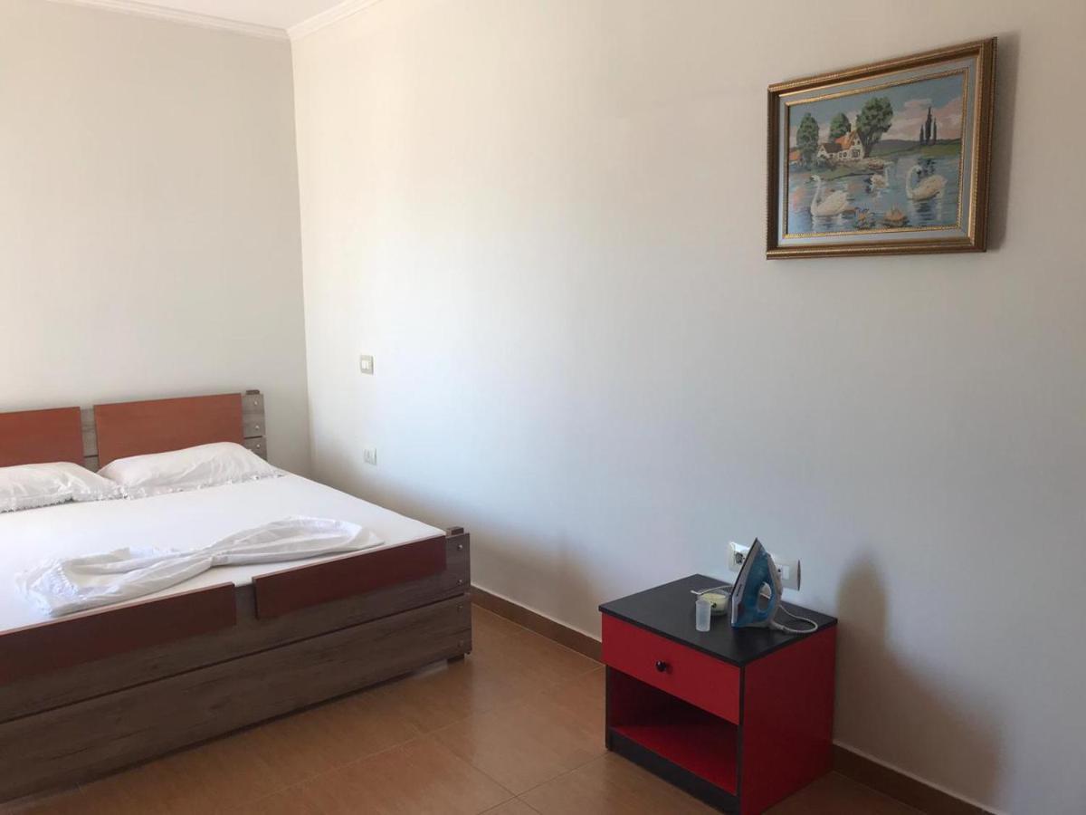 Vlorë Agetina'S Apartaments מראה חיצוני תמונה