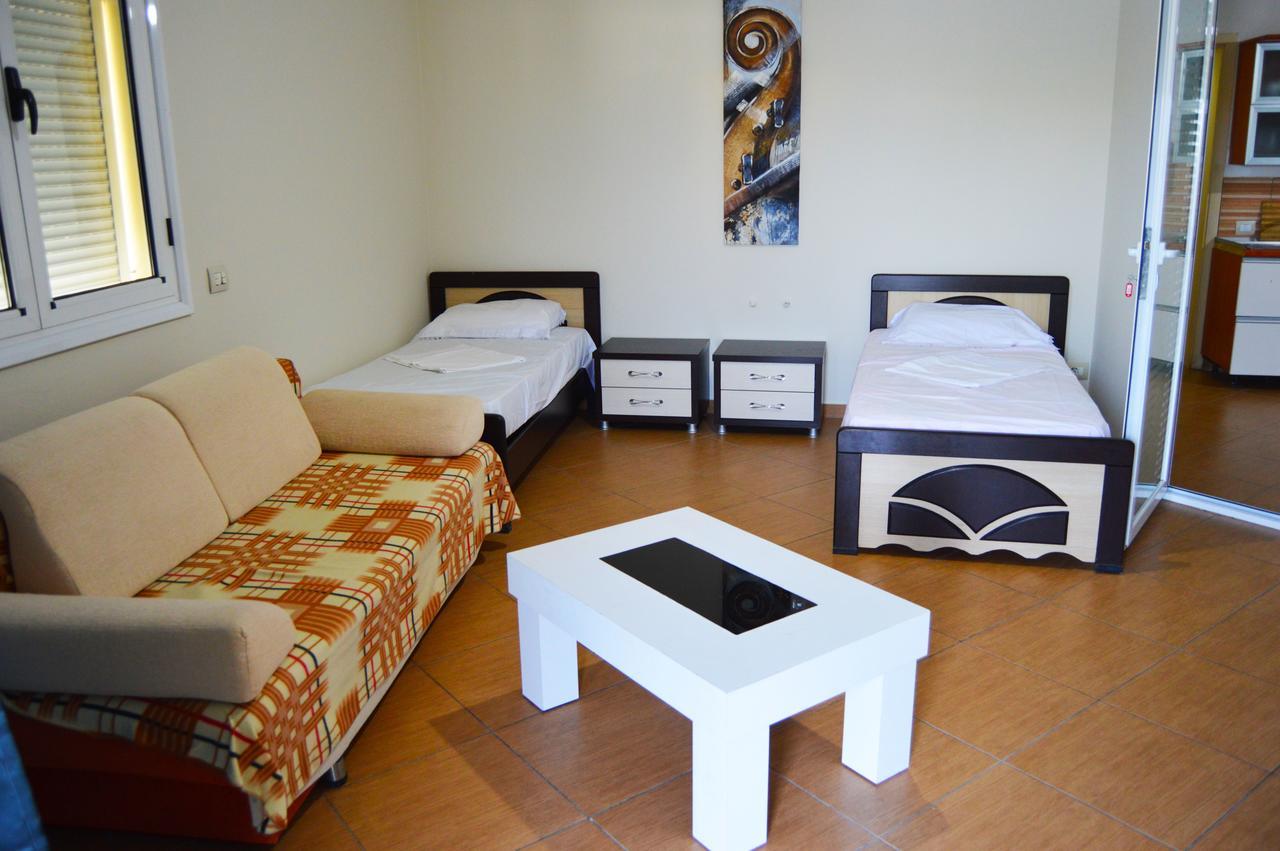 Vlorë Agetina'S Apartaments מראה חיצוני תמונה