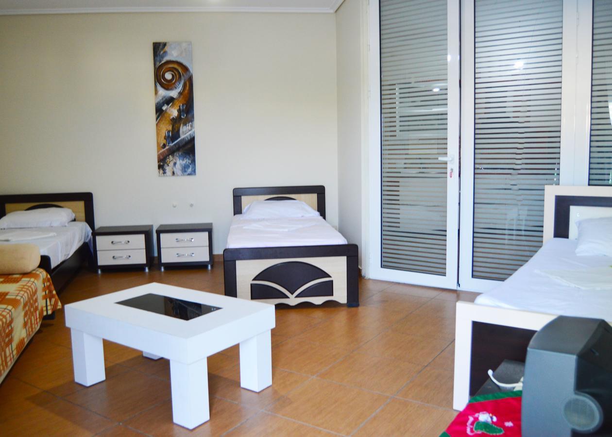 Vlorë Agetina'S Apartaments מראה חיצוני תמונה